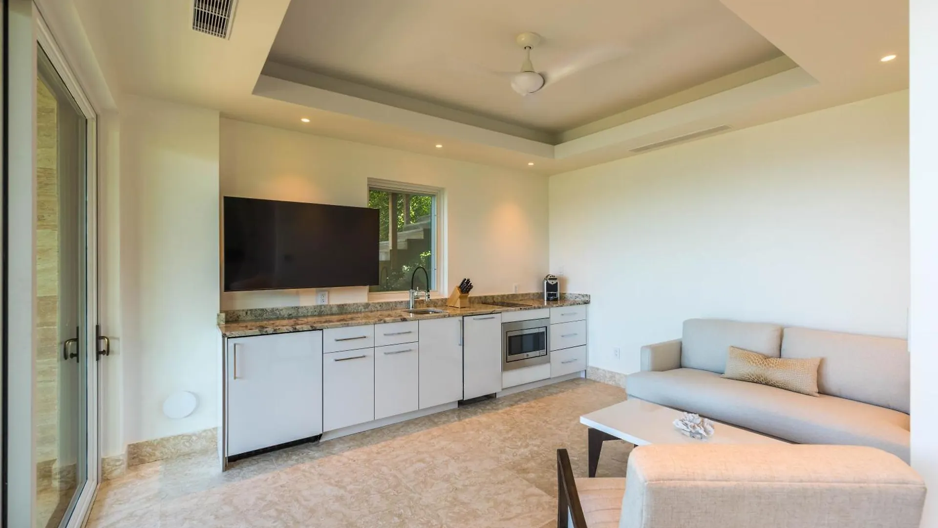Oil Nut Bay Villa Spanish Town 0*,